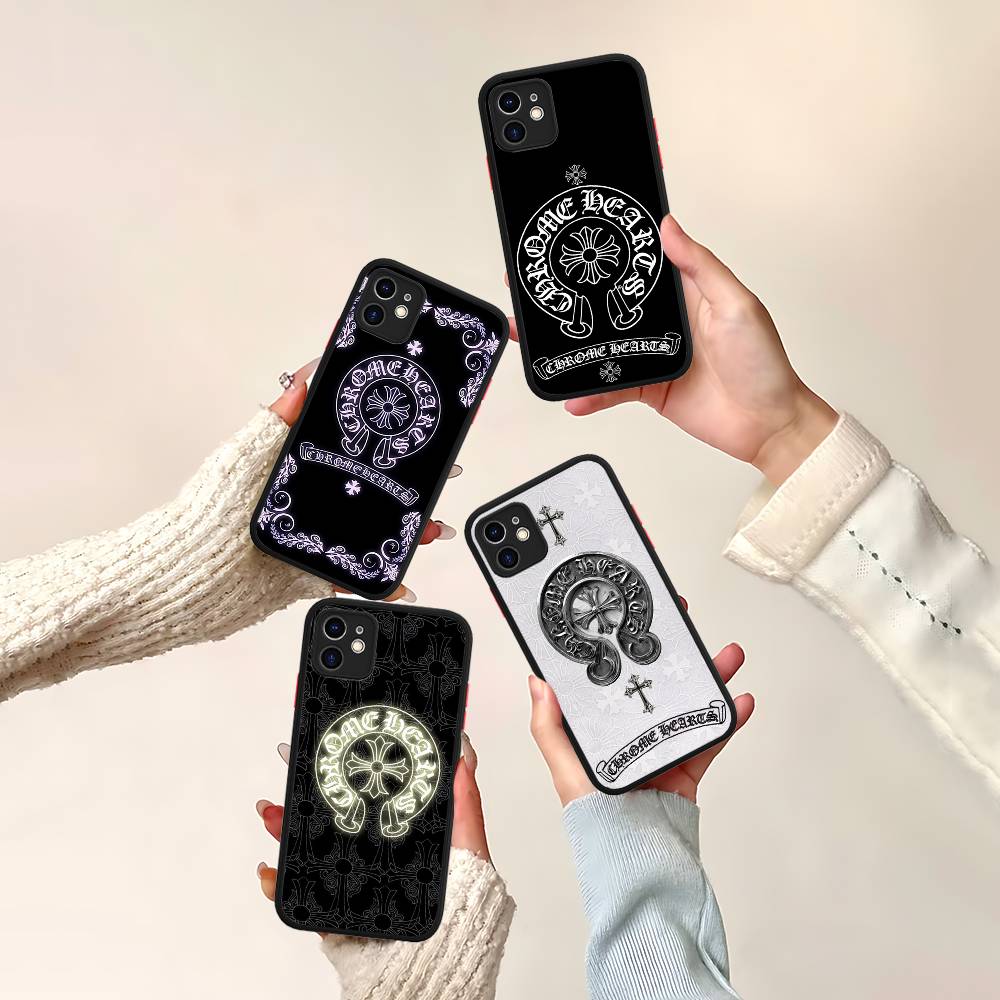 럭셔리 브랜드 C-Chrome H-Hearts 아이폰  - Phone Accessories Brand 리뷰 및 가격