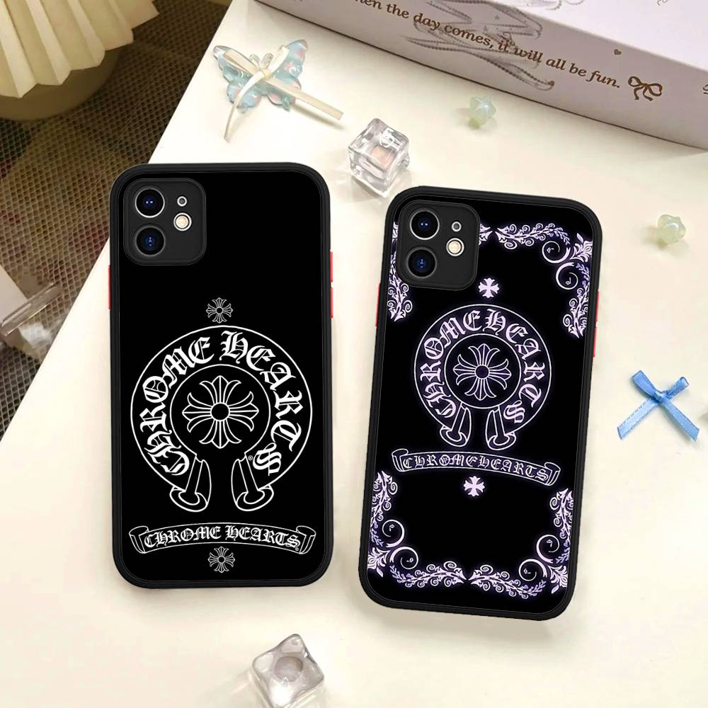 럭셔리 브랜드 C-Chrome H-Hearts 아이폰  - Phone Accessories Brand 리뷰 및 가격